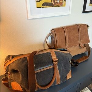 Navy and brown canvas leather bags. Filson like japenese quality
